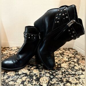 CIRCUS BLACK STUDDED BUCKLE ANKLE BOOT